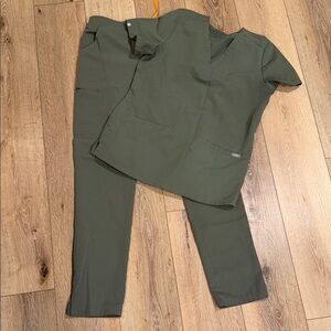 Figs army green scrub set